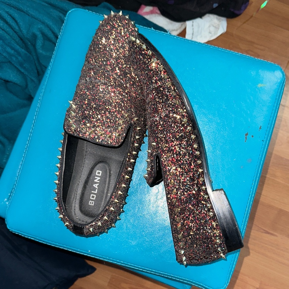 Glitter loafers with spikes